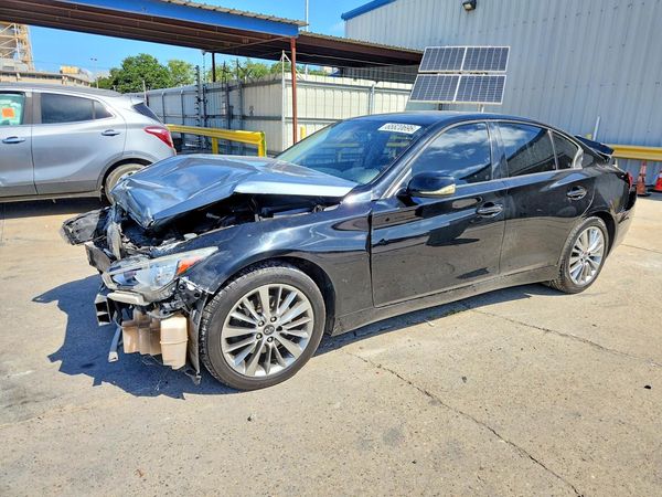2018 INFINITI Q50