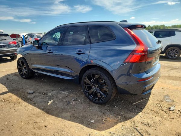 2026 VOLVO XC60 Ultra Black Edition
