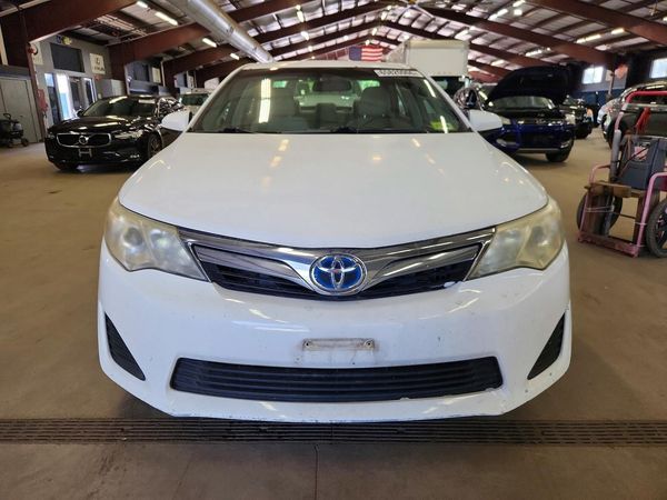 2012 TOYOTA CAMRY SOLA Hybrid