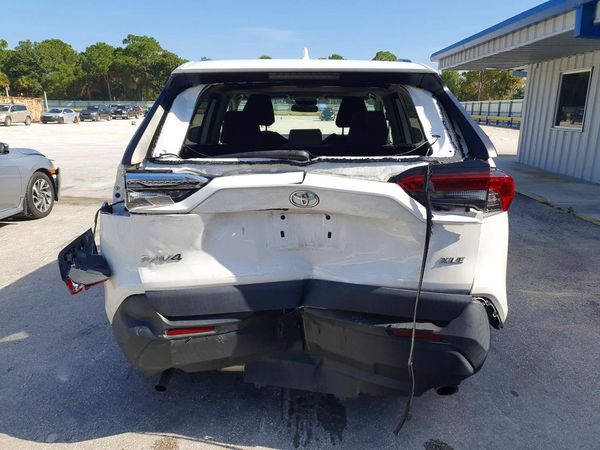 2021 TOYOTA RAV4