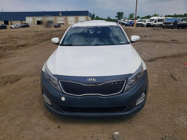 2015 KIA OPTIMA GL - Middle-low