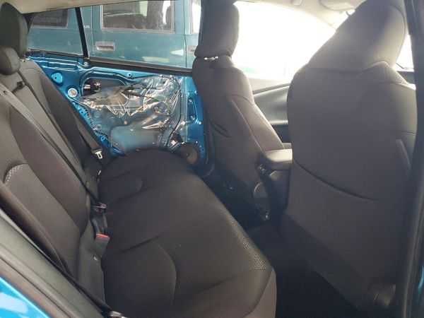 2020 TOYOTA PRIUS