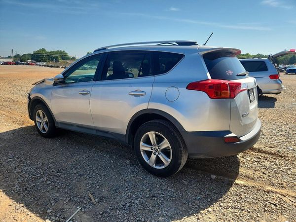 2015 TOYOTA RAV4 XLE (M Grade)