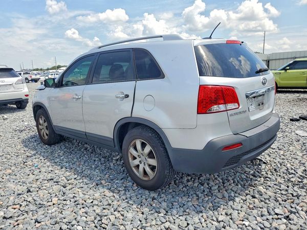 2013 KIA SORENTO Base / LX