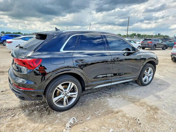 2022 AUDI Q3