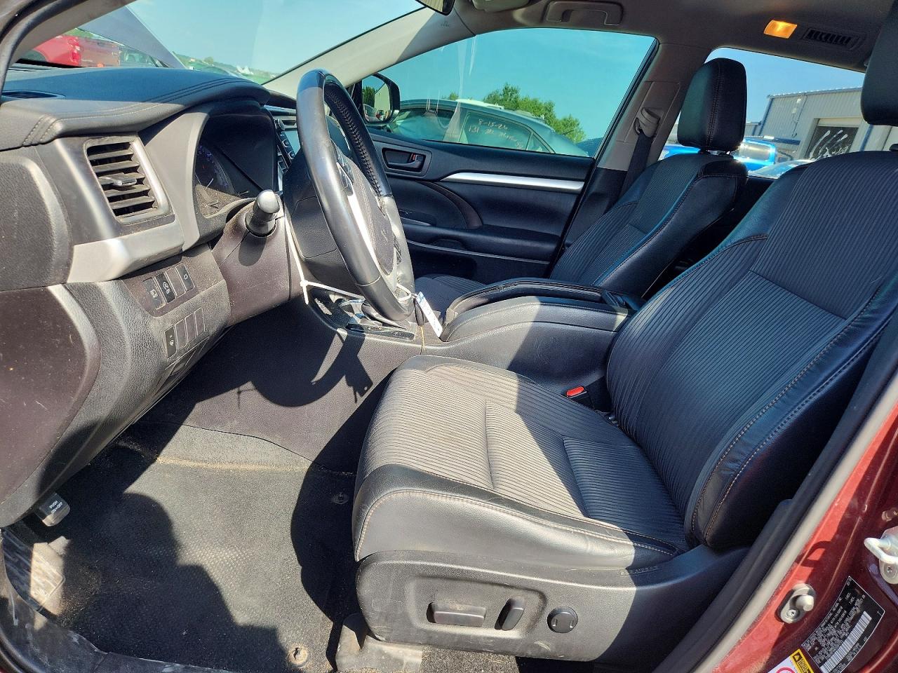 2019 TOYOTA HIGHLANDER