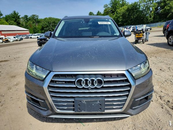 2017 AUDI Q7