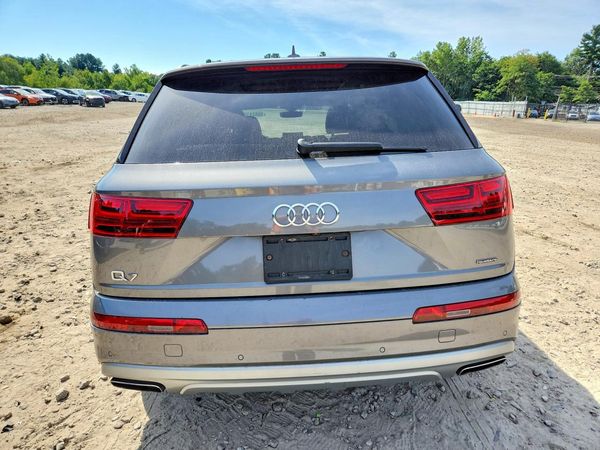 2017 AUDI Q7