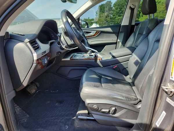 2017 AUDI Q7