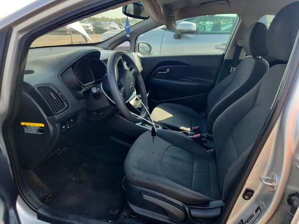2013 KIA RIO LX