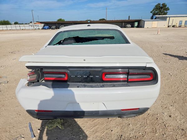 2019 DODGE CHALLENGER SXT