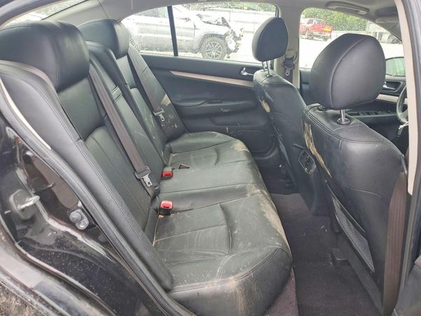 2013 INFINITI G37