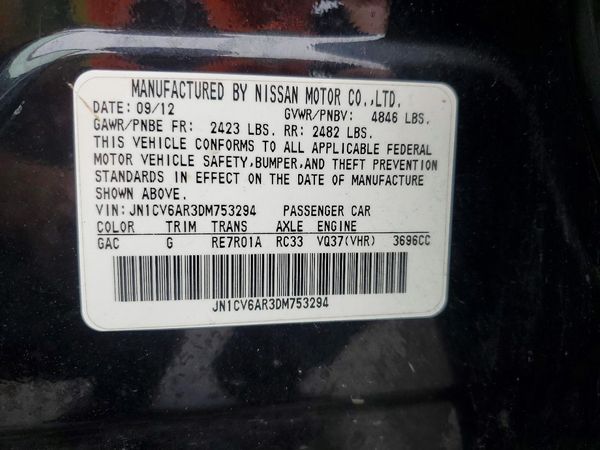 2013 INFINITI G37