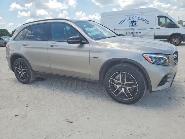 2019 MERCEDES-BENZ GLC