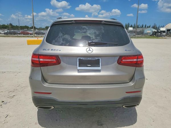 2019 MERCEDES-BENZ GLC