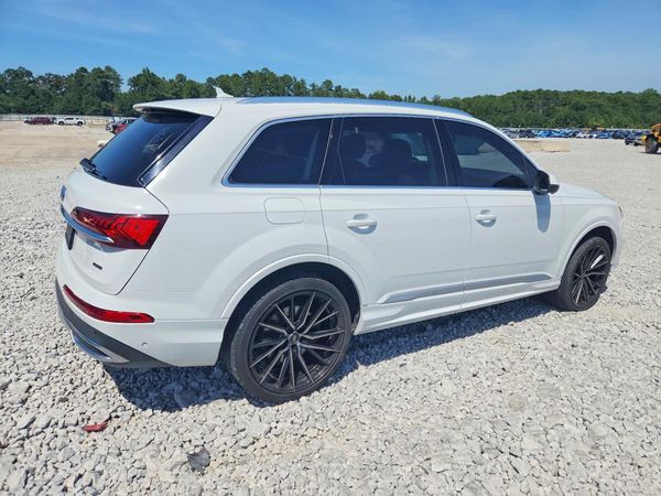 2020 AUDI Q7 quattro Premium Plus