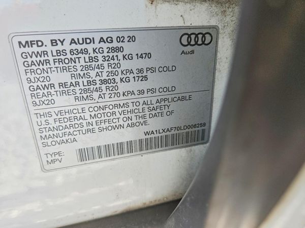 2020 AUDI Q7 quattro Premium Plus
