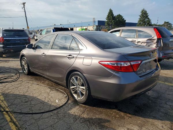 2015 TOYOTA CAMRY