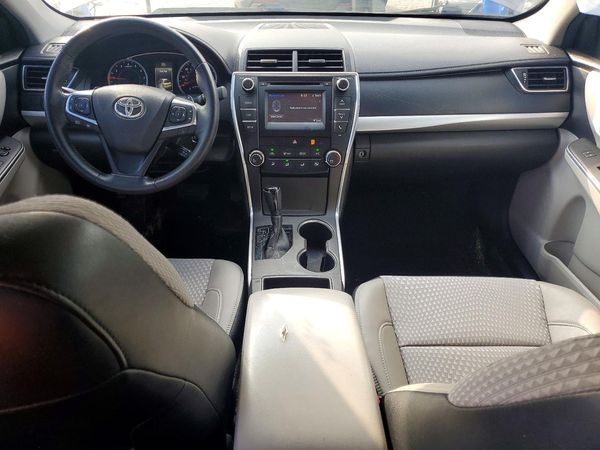 2015 TOYOTA CAMRY