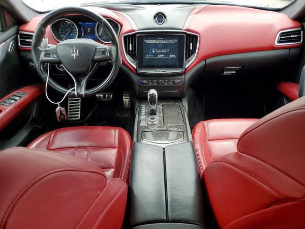 2017 MASERATI GHIBLI Sport
