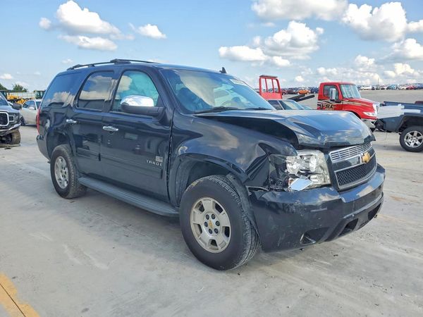 2013 CHEVROLET TAHOE LT