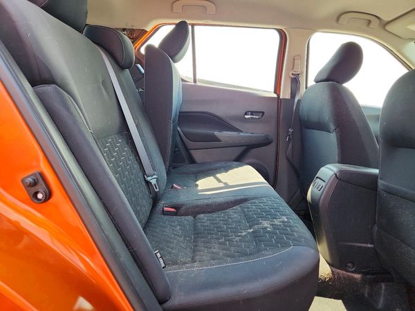 2021 NISSAN KICKS SV