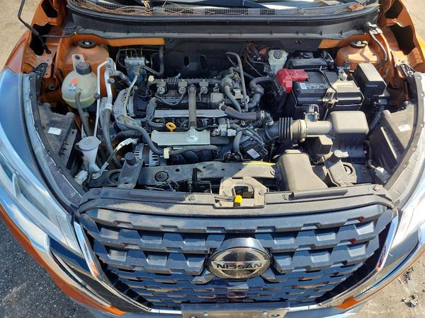 2021 NISSAN KICKS SV
