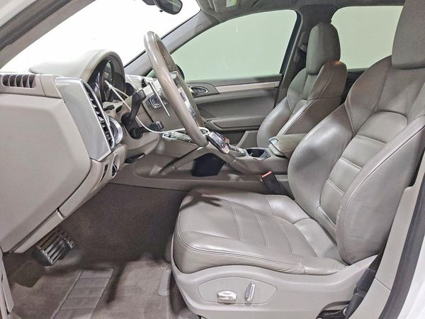2014 PORSCHE CAYENNE GTS