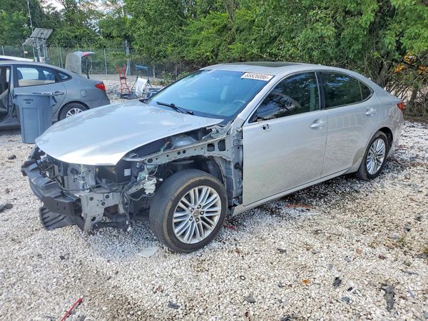 2013 LEXUS ES