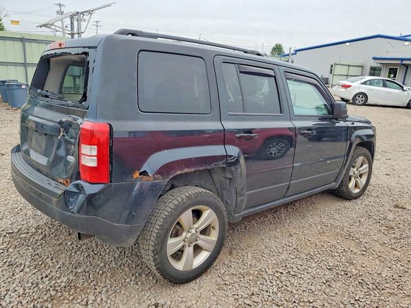 2015 JEEP PATRIOT Latitude