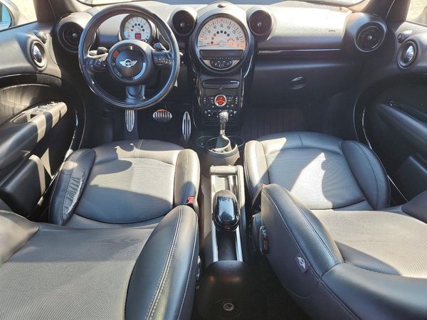 2013 MINI COOPER