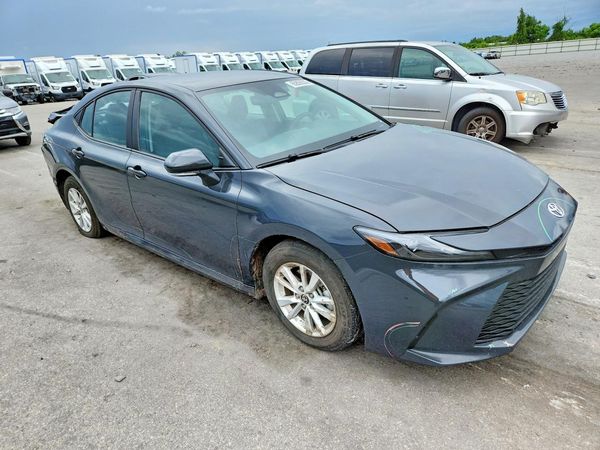 2026 TOYOTA CAMRY