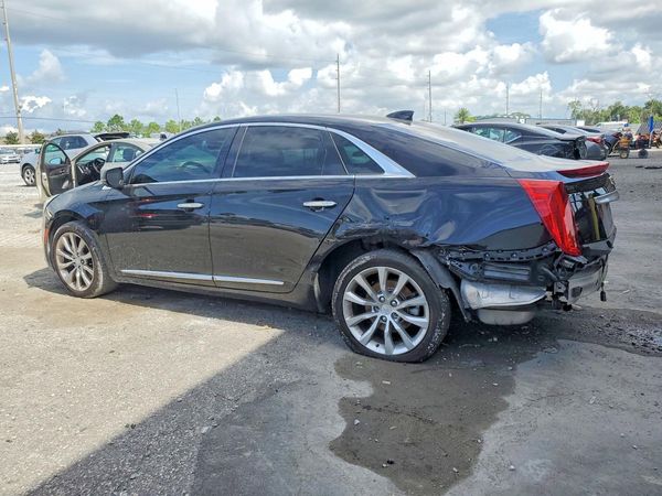 2017 CADILLAC XTS Luxury