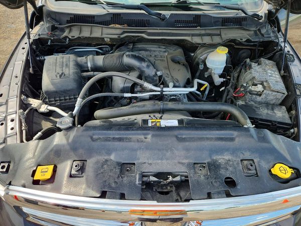 2018 RAM 1500 SLT
