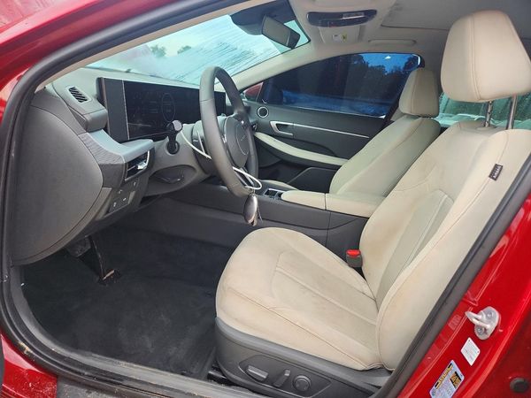2024 HYUNDAI SONATA