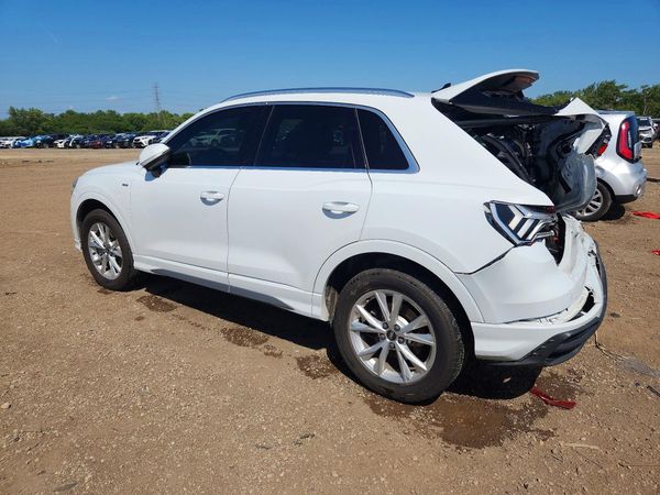 2023 AUDI Q3