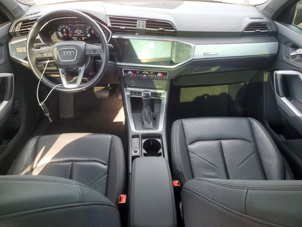 2023 AUDI Q3