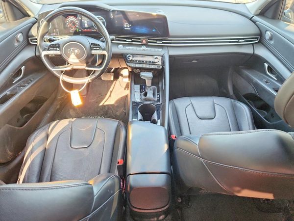 2023 HYUNDAI ELANTRA Limited