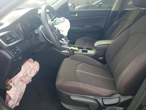 2019 KIA OPTIMA LX, S