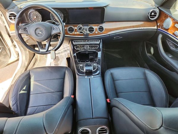 2017 MERCEDES-BENZ E
