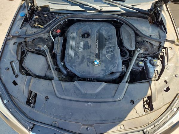 2016 BMW 740