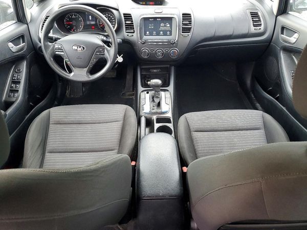 2017 KIA FORTE LX Popular, S