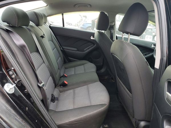 2017 KIA FORTE LX Popular, S