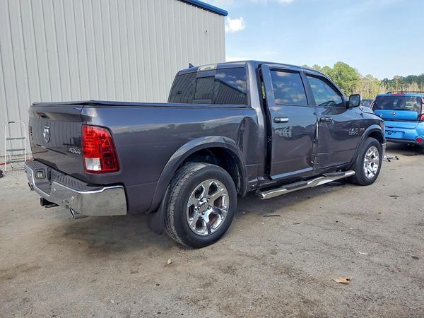 2014 RAM 1500 Laramie