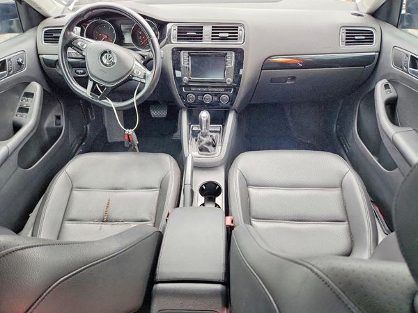 2017 VOLKSWAGEN JETTA SEL, SEL Premium