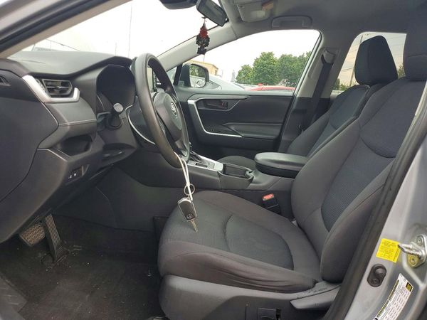 2019 TOYOTA RAV4