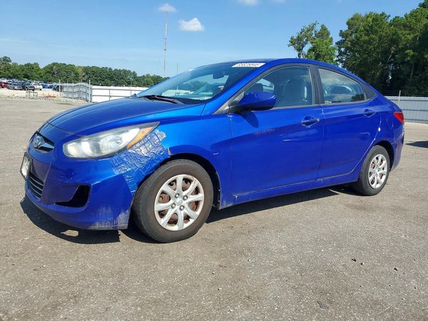 2013 HYUNDAI ACCENT
