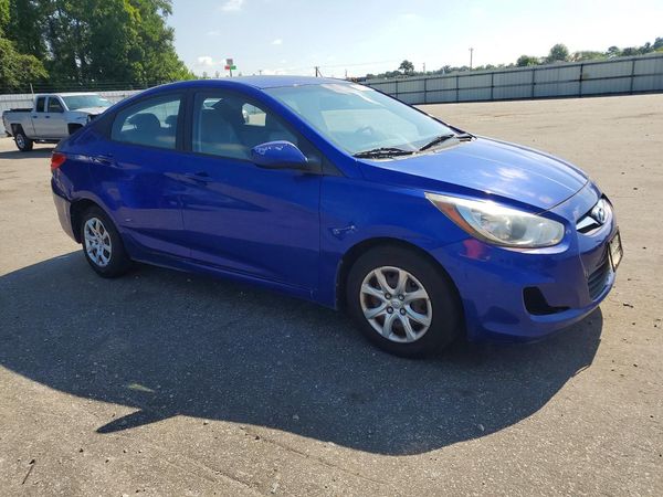 2013 HYUNDAI ACCENT GLS, GS