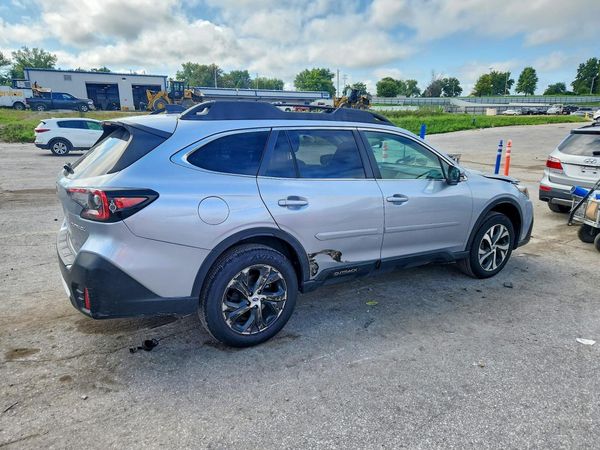 2022 SUBARU OUTBACK Limited