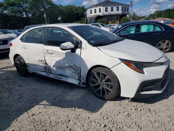 2022 TOYOTA COROLLA